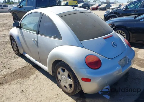 2000 Volkswagen New Beetle Glx из США, поврежденный, VIN 3VWDD21C5YM478415
